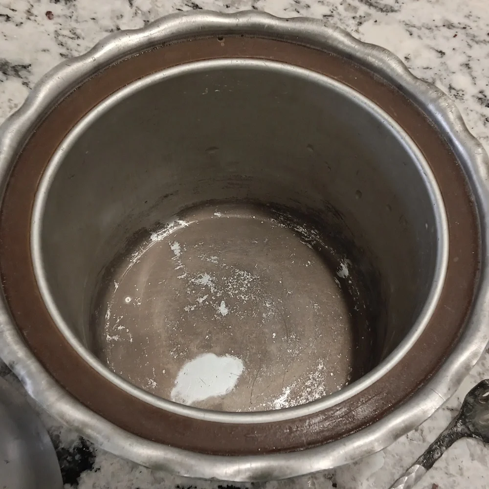 Vintage Everlast ice bucket